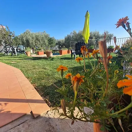 Il Colle Degli Ulivi Konukevi 3*