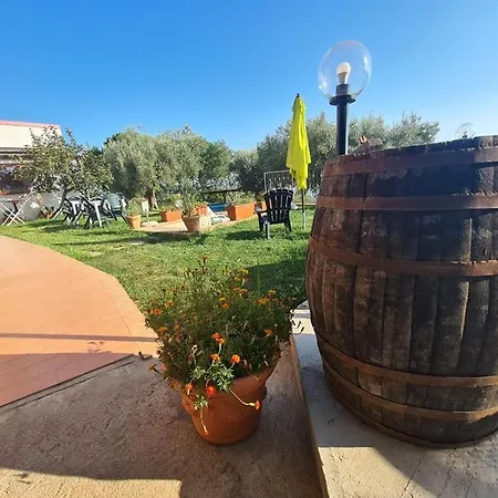 Konukevi Il Colle Degli Ulivi San Calogero