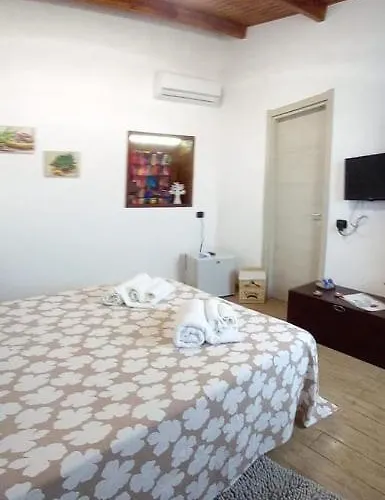 Il Colle Degli Ulivi Affittacamere 3*