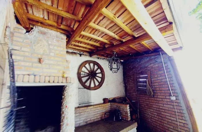 Affittacamere Il Colle Degli Ulivi 3*