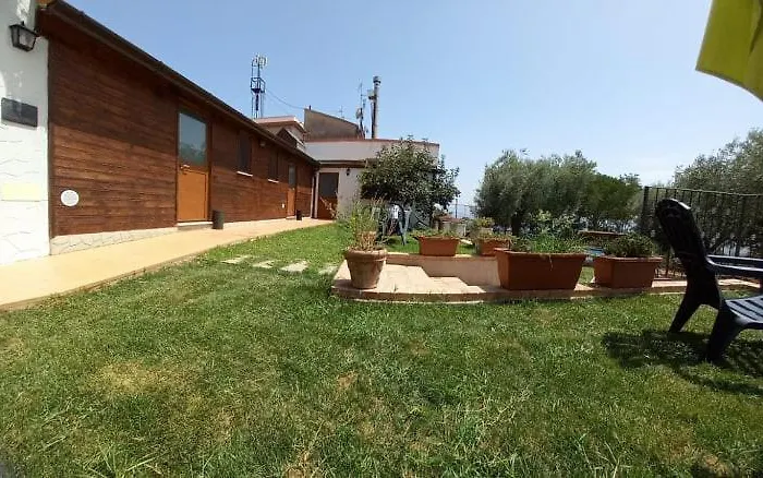 Il Colle Degli Ulivi 3*